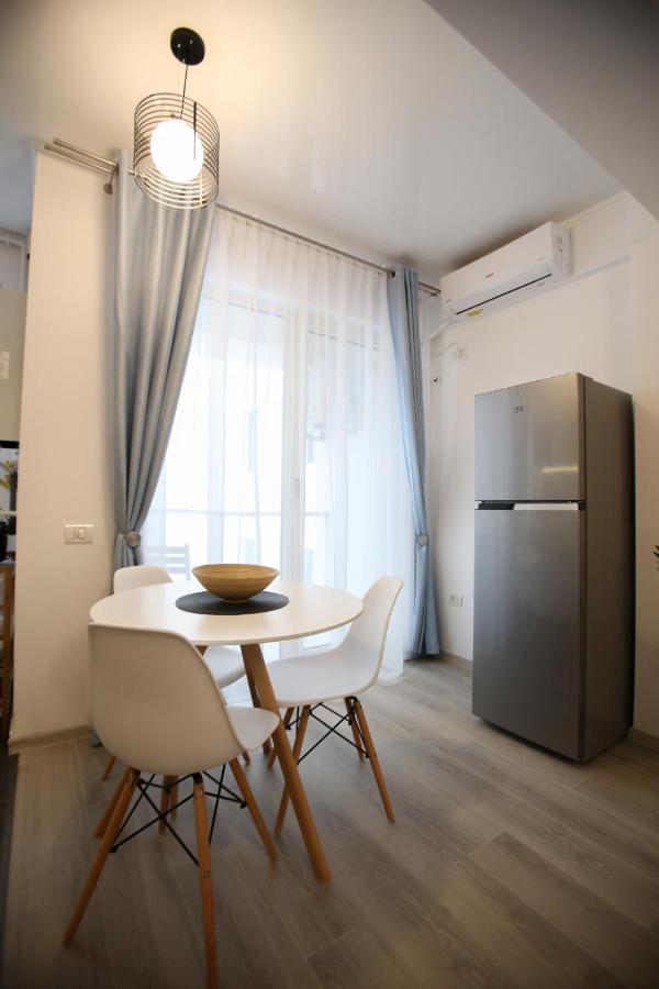 Premium Studios Mamaia Nord - Marea La 50M Năvodari Екстериор снимка