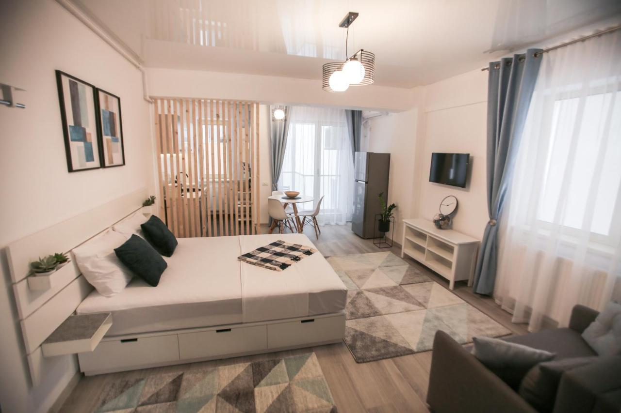 Premium Studios Mamaia Nord - Marea La 50M Năvodari Екстериор снимка