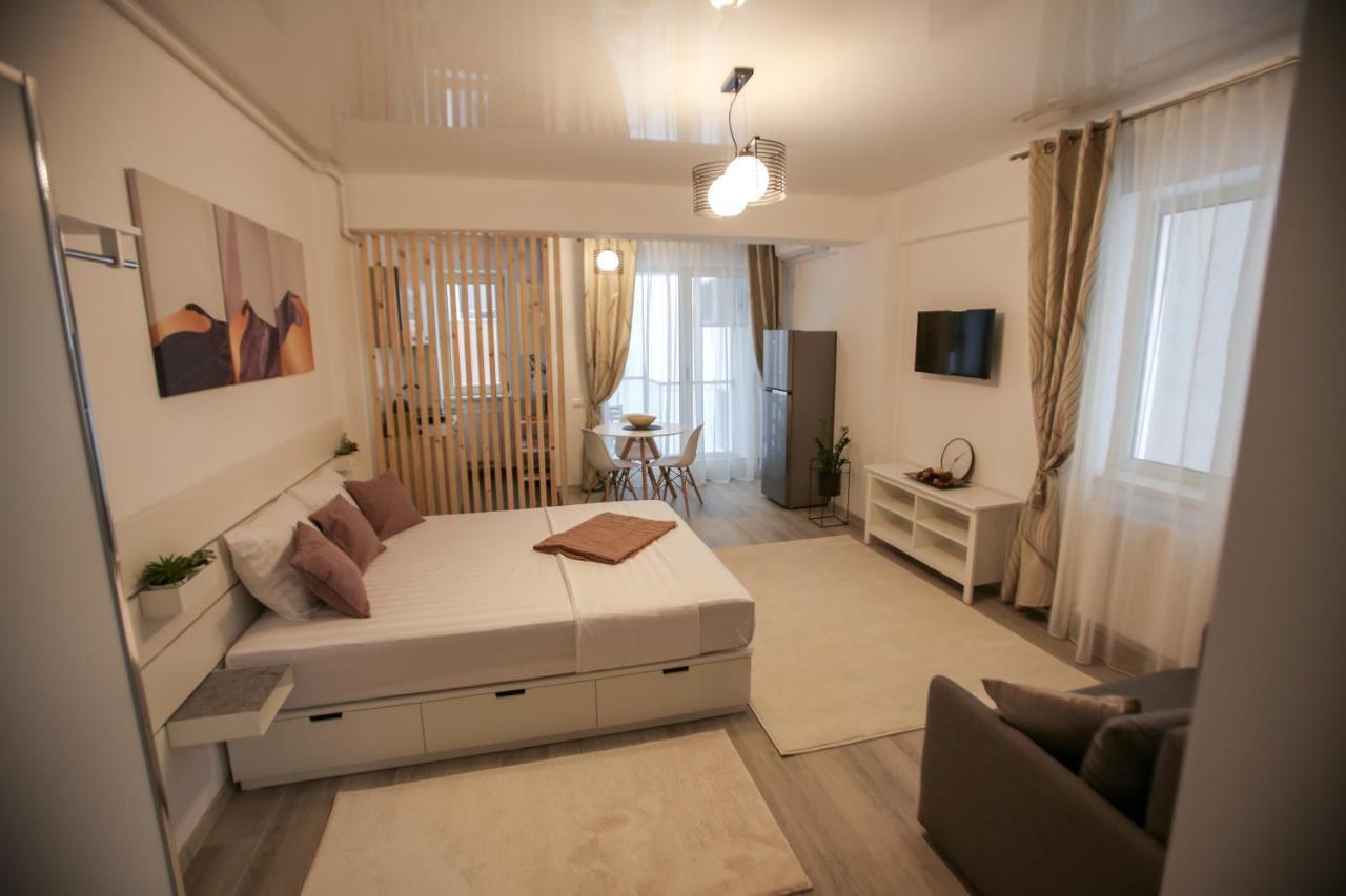 Premium Studios Mamaia Nord - Marea La 50M Năvodari Екстериор снимка