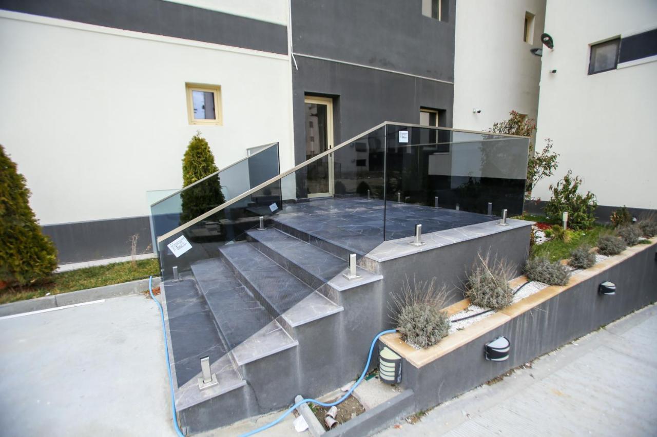 Premium Studios Mamaia Nord - Marea La 50M Năvodari Екстериор снимка