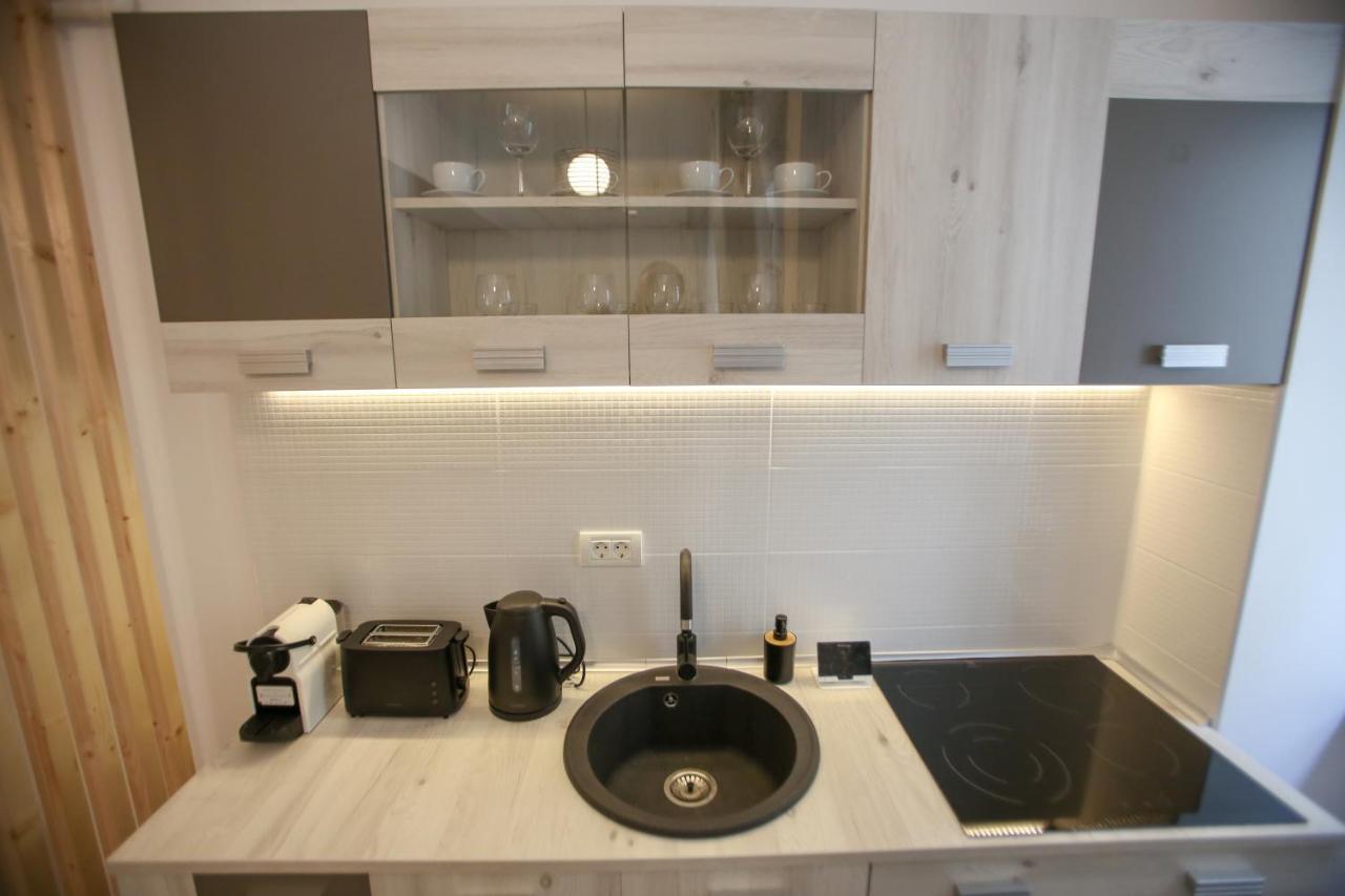 Premium Studios Mamaia Nord - Marea La 50M Năvodari Екстериор снимка